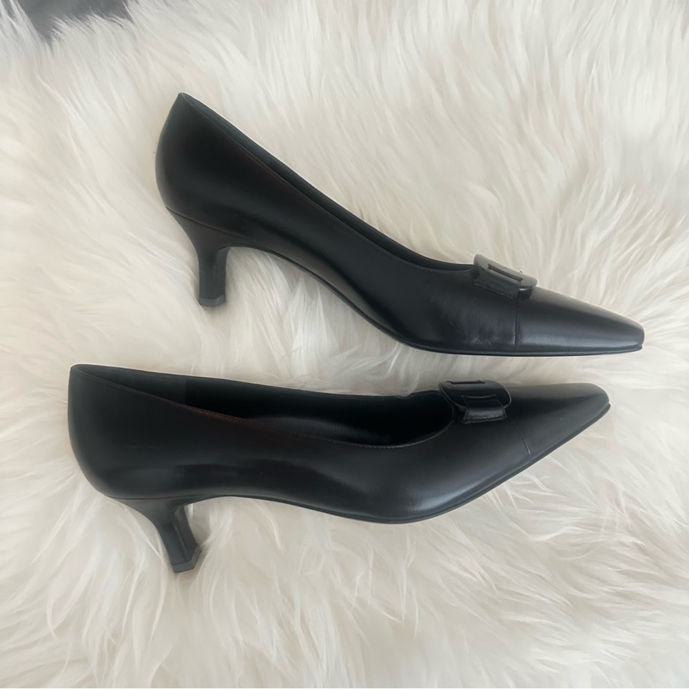 Salvatore Ferragamo Black Women's Shoes - Picture 2 of 5